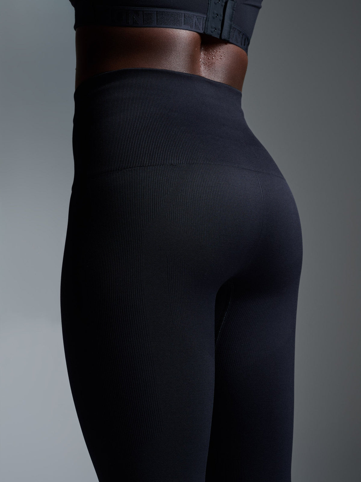 CHISEL 7/8 Super High Rise Legging Black